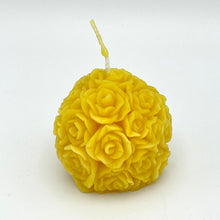 Load image into Gallery viewer, Rose Ball Candle
